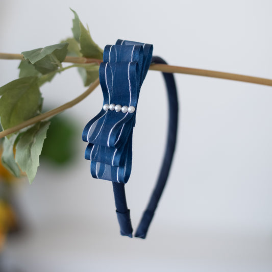 A shiny organza loopy bow hairband (1 nos) - Navy Blue, Silver