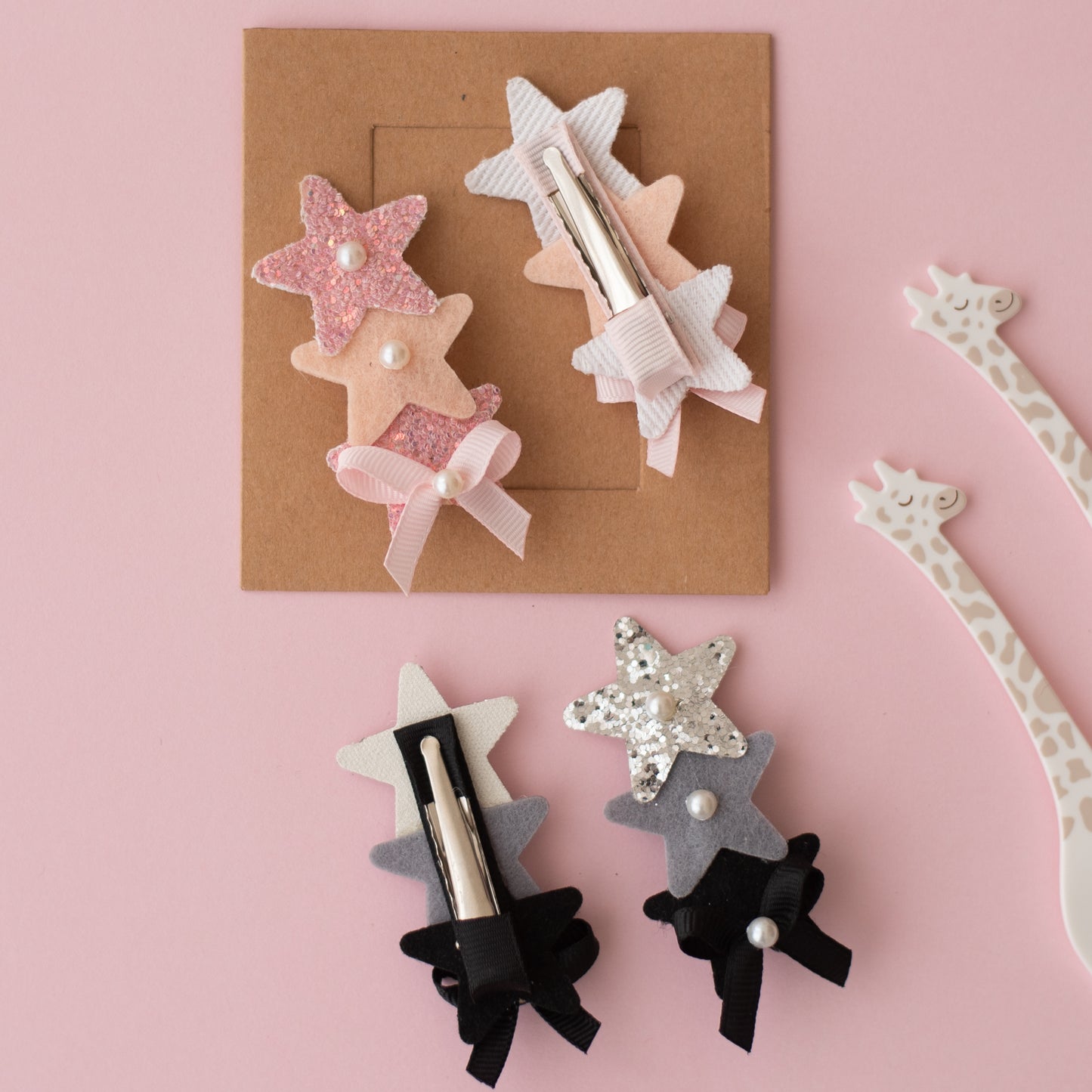 Cute glitter star alligator clips embellished with pearls and small bows - Peach, Black, Silver