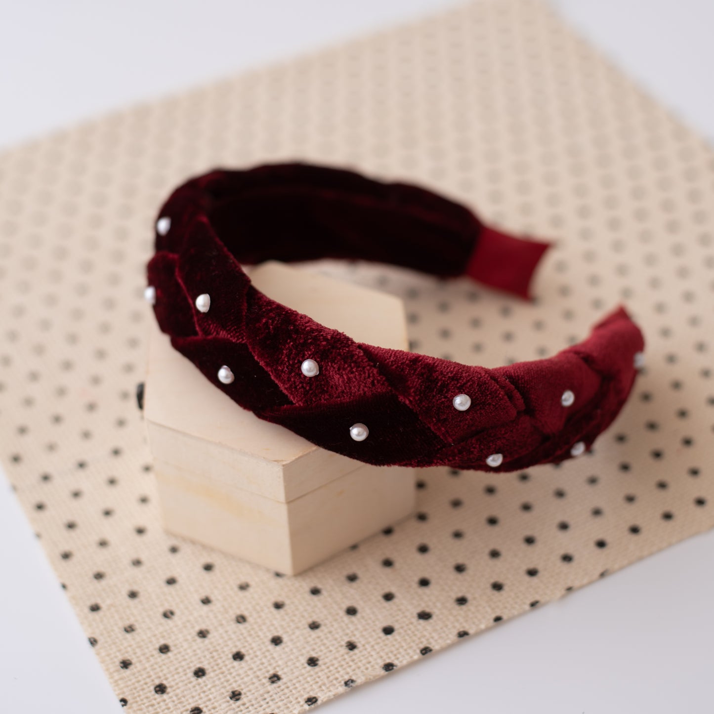 Christmas velvet braided hairband with pearls - Maroon