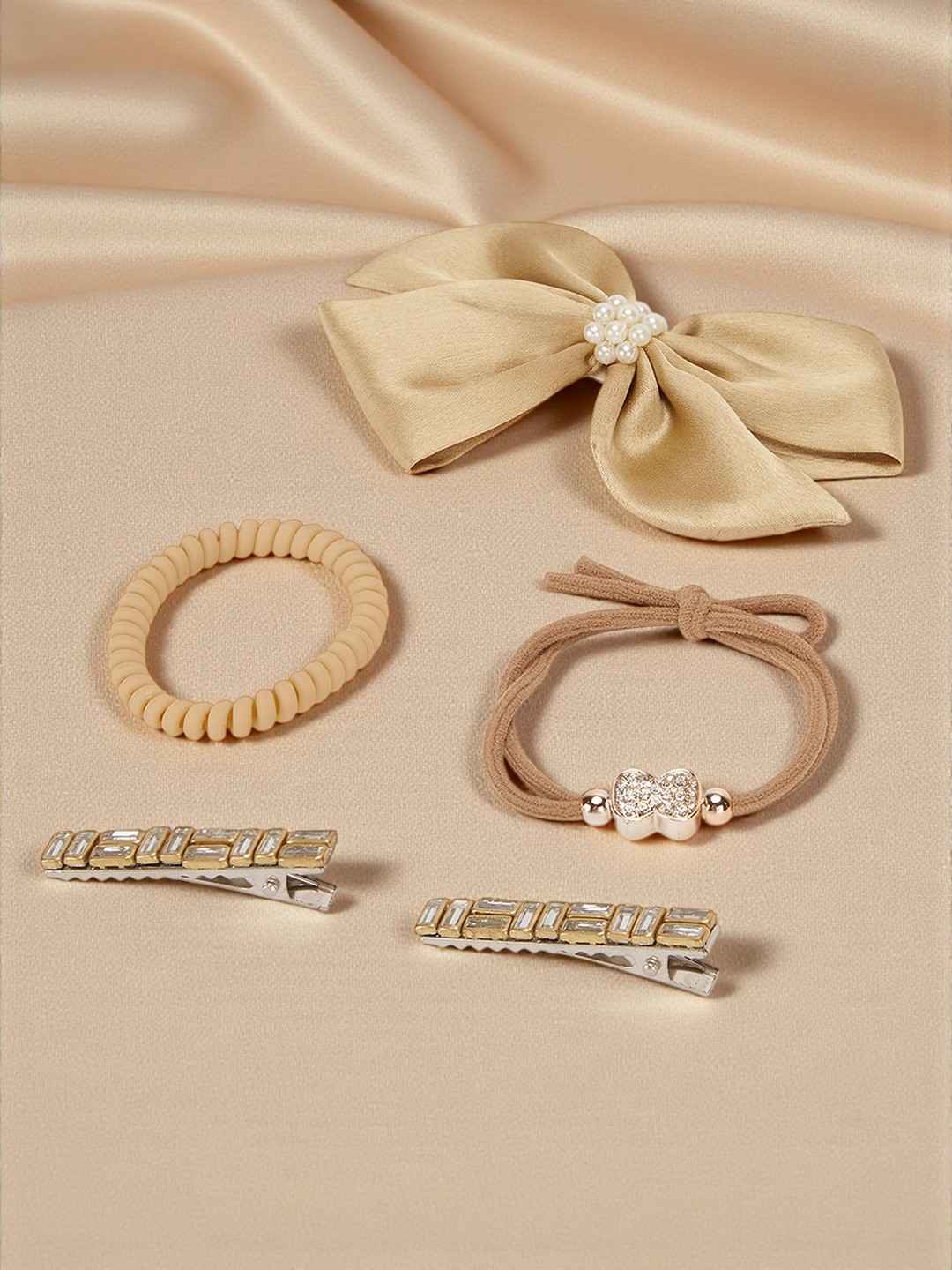 2 Alligator clips, 1 big satin bow & 2 rubber bands - Brown