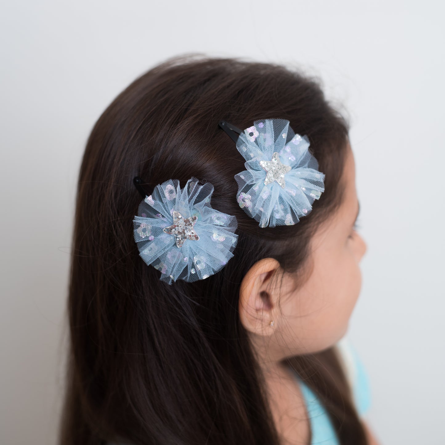 Fancy glitter tictacpin with delicate net - Blue