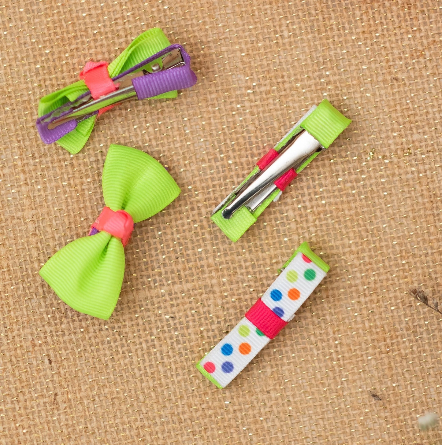Pleasing polka dotted loopy bow on alligator clips along with pair of pretty bow on alligator clips -Green and White (Set of 2 pairs- 4 quantity)