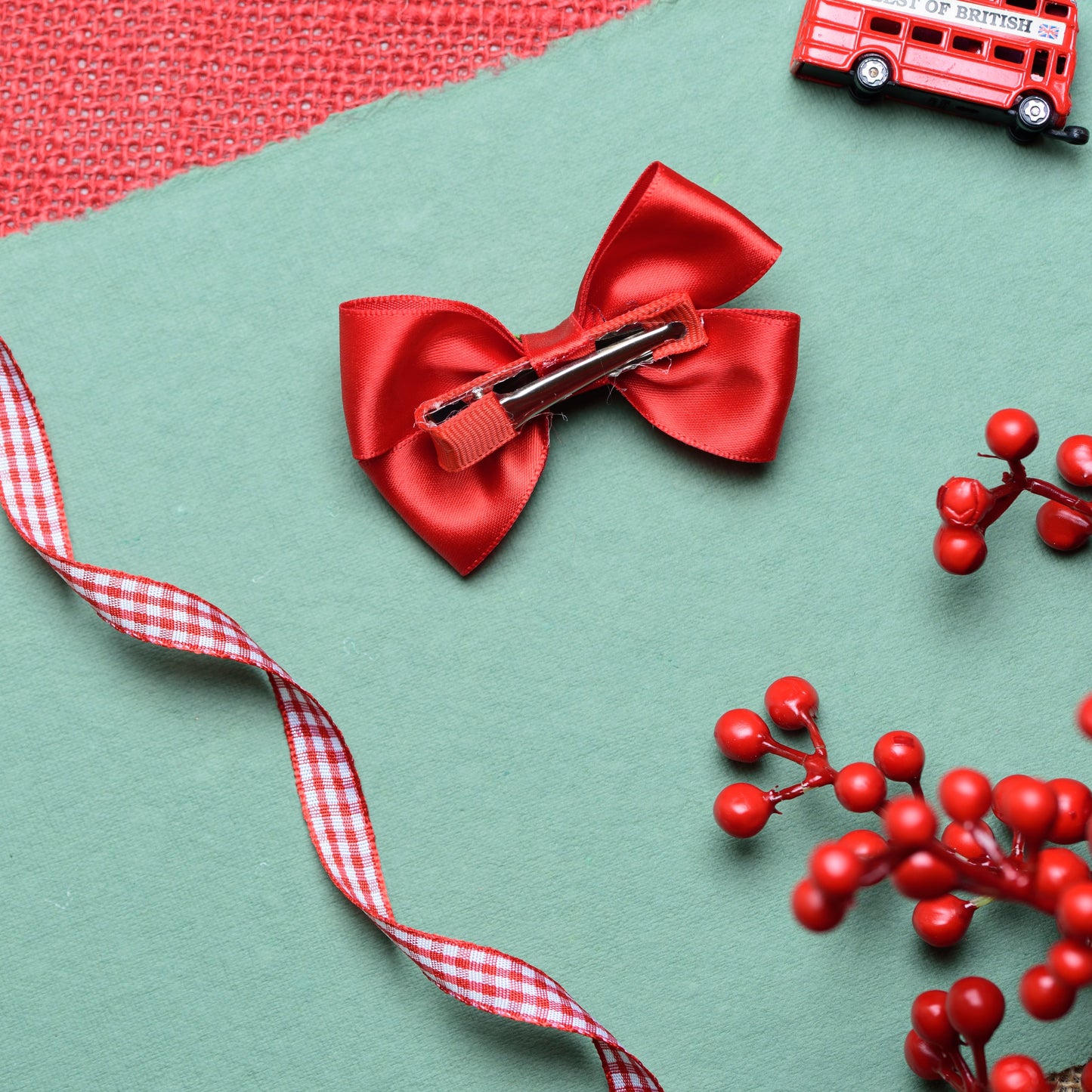 Christmas bow with bells on Alligator clip - Red and Green