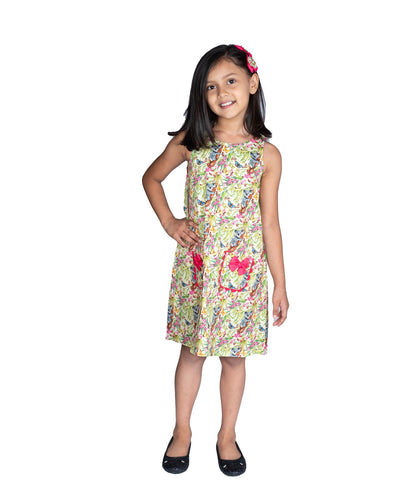 Sun Bear Flower Print Shift Dress with Sleeveless sleeves and  Tow Pockets