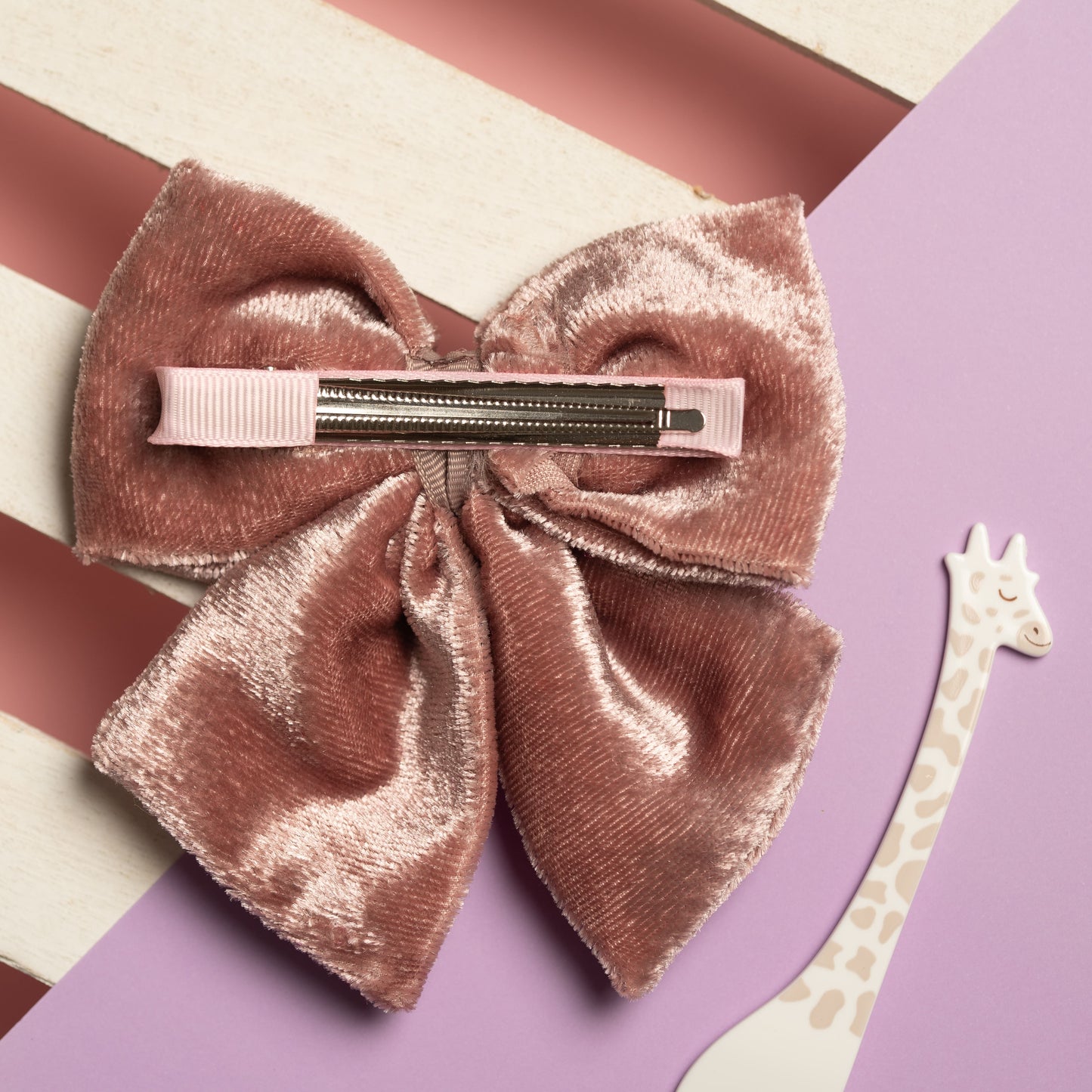 Ribbon Candy - Velvet Party Bow With Pearl Ditailing on Alligator Pin - Dusty Pink