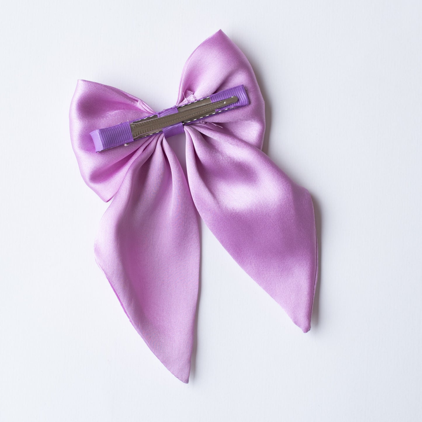 Big fancy satin bow on alligator clip embellished with pearls - Light Purple
