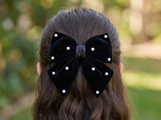 Velvet party bow on alligator clip with pearls - Black