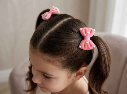 Velvet bow on rubberbands with pearls - Peach