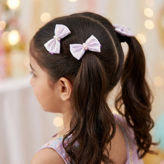 Shiny bow on alligator clips & rubberbands - Lavender