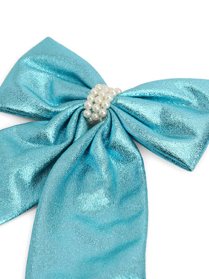 Shiny bow with pearls on alligator clip - Blue