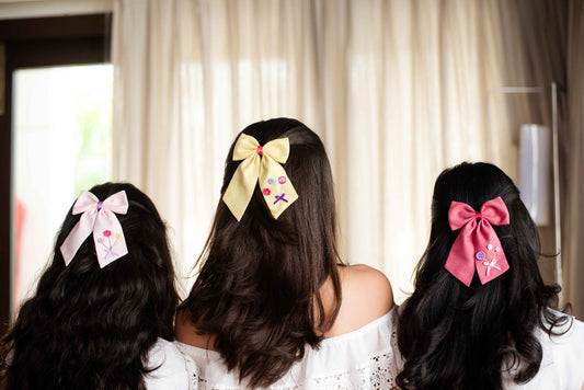 Cute Bow On Alligator with Button and Ribbon Detailing