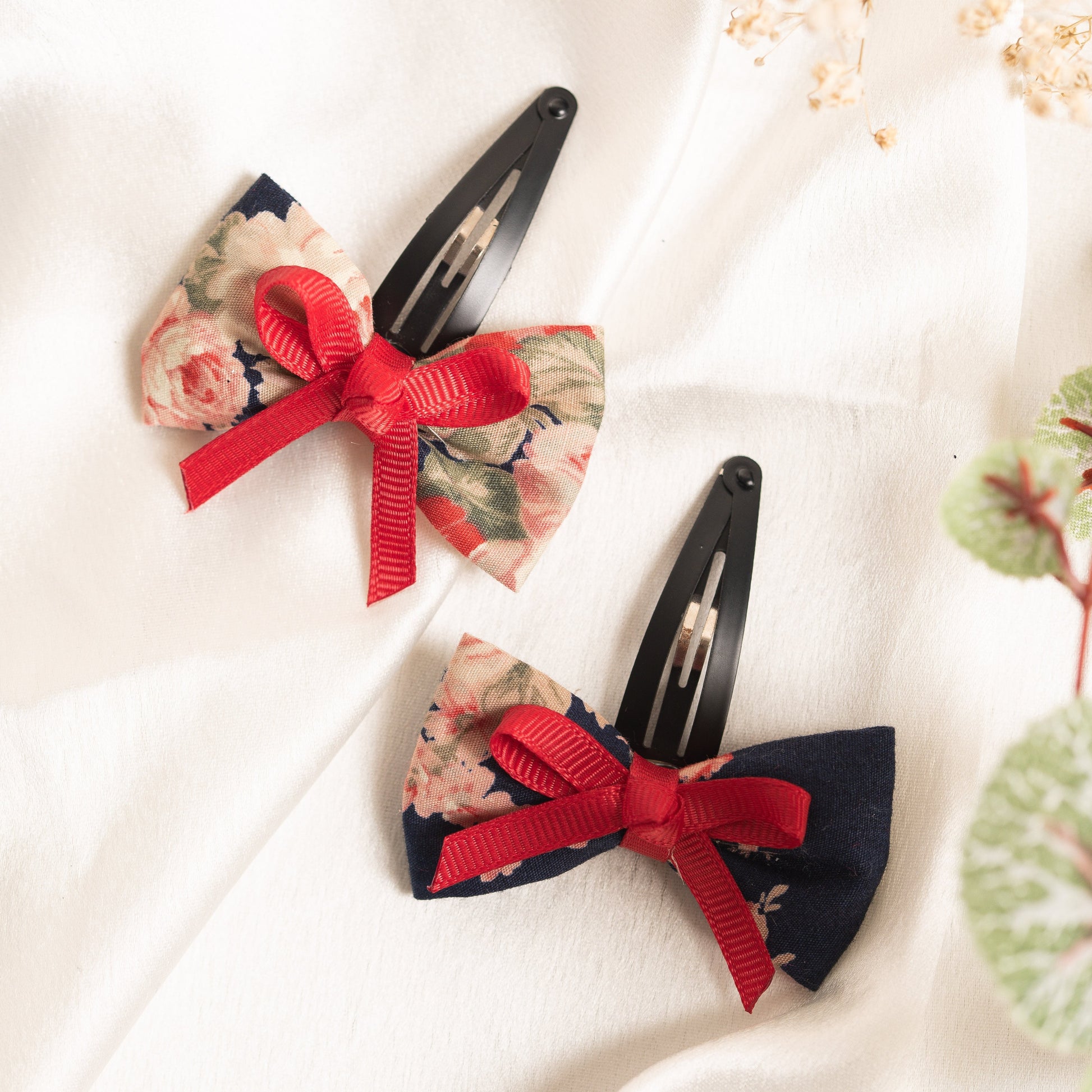 Ribbon Candy- Dual Bow Floral Printed Tic- Tac pin- Blue and Red