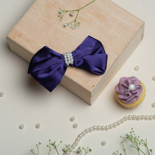 Pearl Detailed Cute Satin Bow on Alligator clip